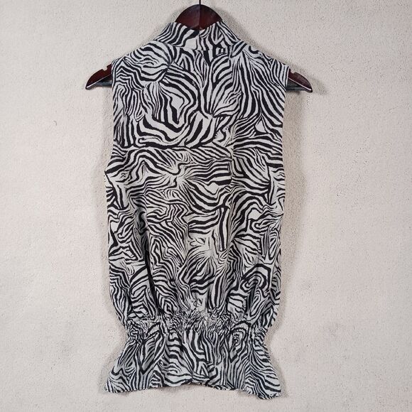 Kenneth Cole Reaction Brack & White Zebra Strip Sleeveless Blouse Flounce - Picture 2 of 5